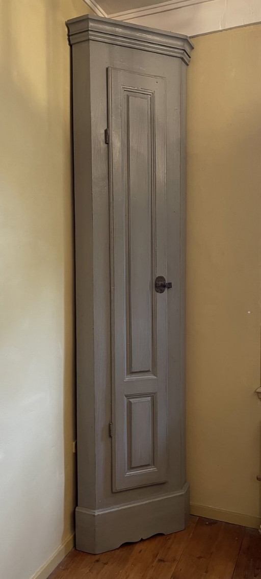 Armoire d'angle Début 18ème siècle Français Etroite 254 Cm