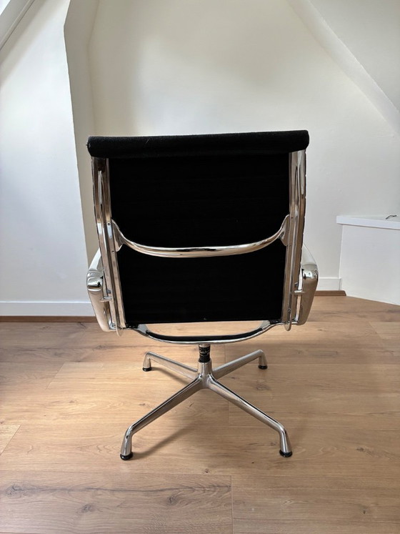 Image 1 of Vitra Eames EA 116 Herman Miller