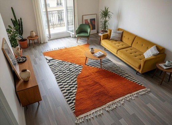 Image 1 of Tapis marocain artisanal décoré 200cmx300cm 