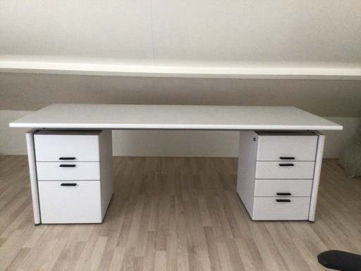 Büromöbel Castelein