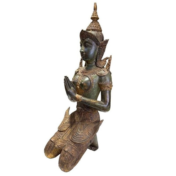 Set of two Chinese bronze foo dogs – lot 101 – Oliver, Paintings & Drawings, Canvas, Cotton, Aziatisch (photo 137 of 310)