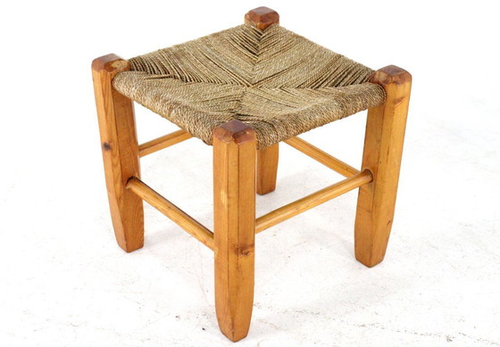 Image 1 of Tabouret/table d'appoint vintage en rotin