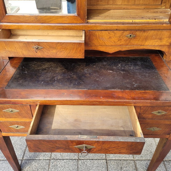 Image 1 of Bureau / Escritorio Bonheur du jour, caoba y cuero, Directorio, p. s. XIX - Francia