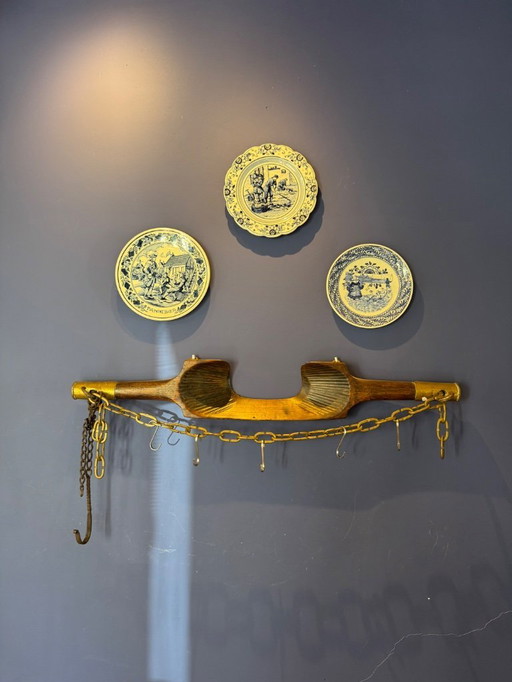 Giogo in legno con raccordi in ottone