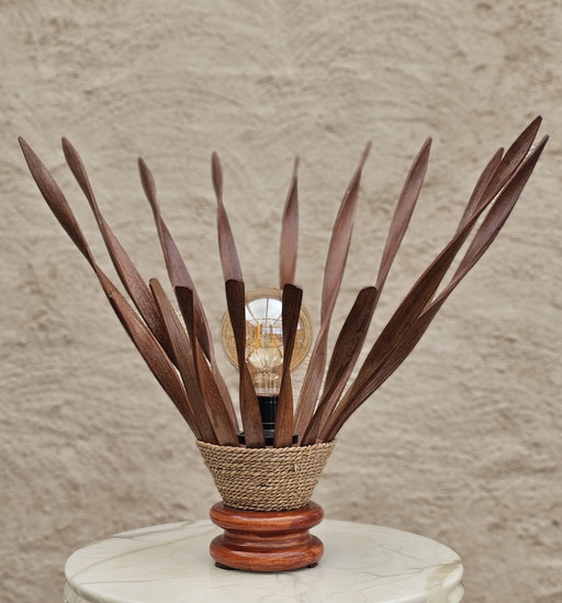 Sculptural vintage table lamp - 1970s - wood and rope