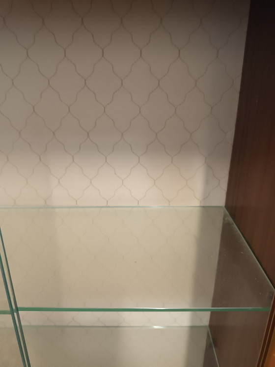 Image 1 of Vitrina antigua