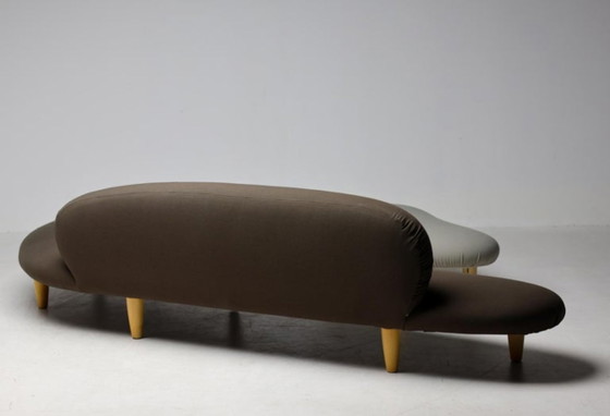 Vitra Isamu Noguchi Freeform Sofa & Ottoman – gepolstert mit Kvadrat Vidar 4 – 3-5 Sitzer Sofas, Wool (photo 4 of 13)