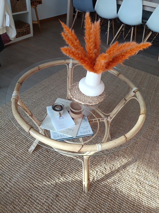 Table basse vintage en rotin