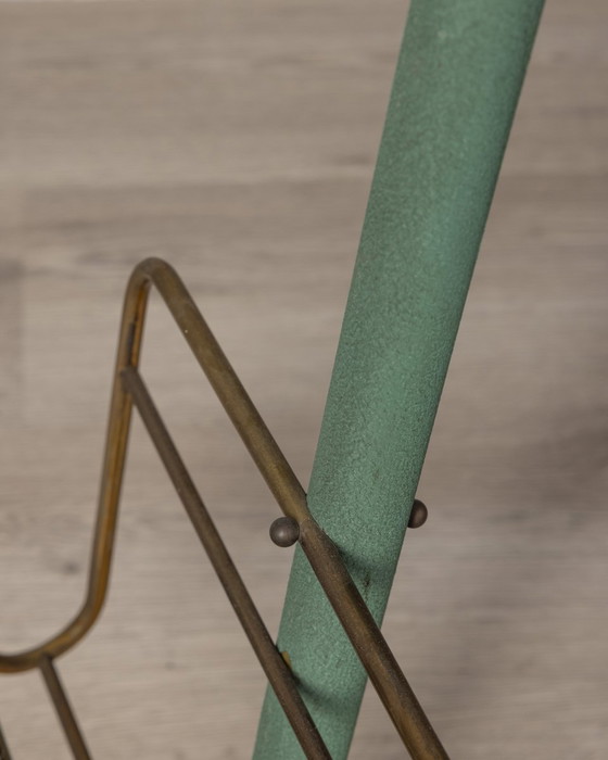 Image 1 of Vintage 1950s coffee table with lamp and magazine rack Italian design 