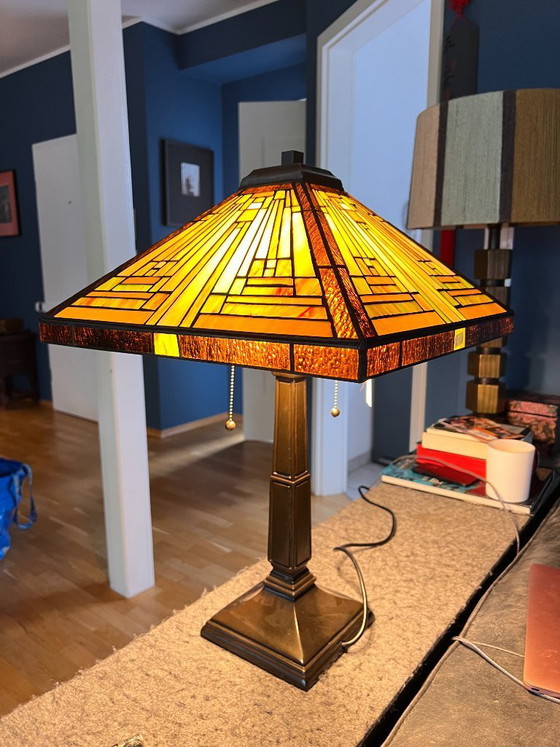 Image 1 of Large Tiffany Style Pyramid Art Deco Table Lamp, Library Lamp