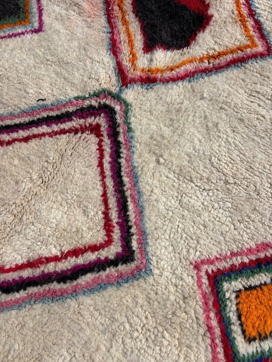 Image 1 of Tapis marocain moderne et coloré 200x300 cm, authentique tapis marocain, tapis berbère