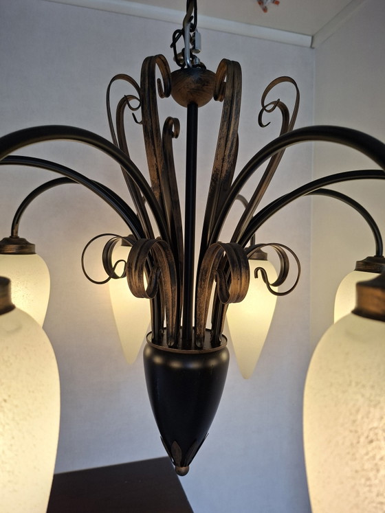 Lampadario italiano a 8 luci – Prodotto in Italia, 2004 – pandana, Lampade a sospensione, Brass, Metal (photo 3 of 15)