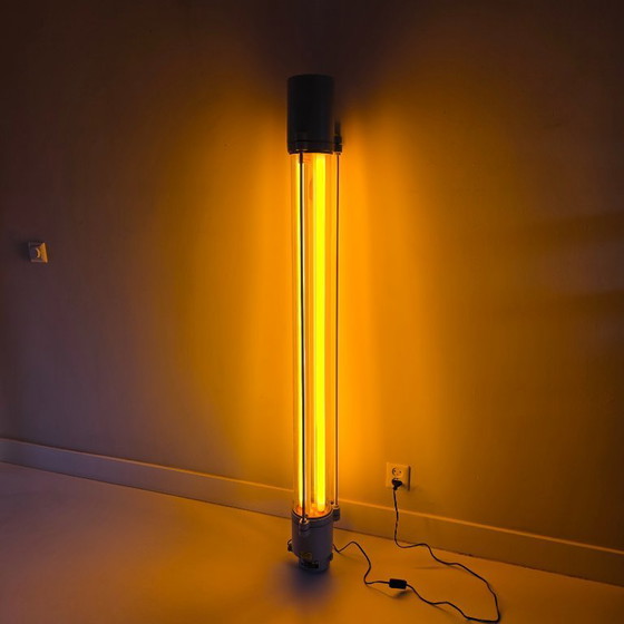 Image 1 of Funky lampada industriale DDR – VEB Leuchtenbau Wittenberg con luce arancione