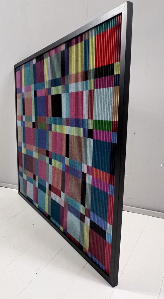 Image 1 of Lena László pour Studio Exactly, Relief lenticulaire/3D sur plaque d'aluminium avec laminage, « 210 formes géométriques », é