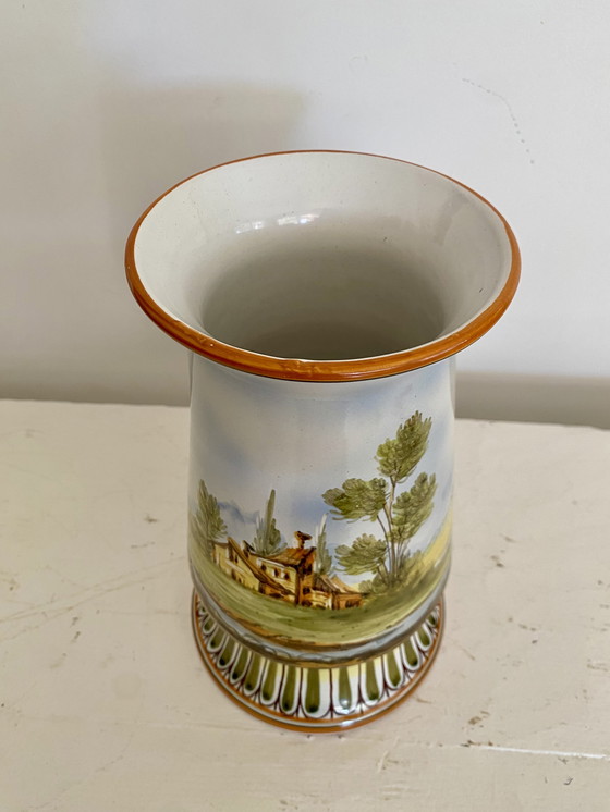 Image 1 of Vase ancien peint à la main