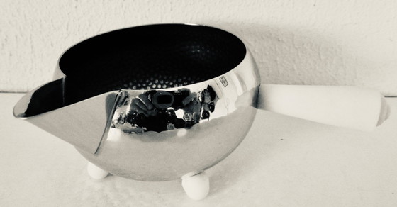 Image 1 of Een vintage "Ever-Hot" theeset, geproduceerd door Perry, Bevan en Co. (PBB). 