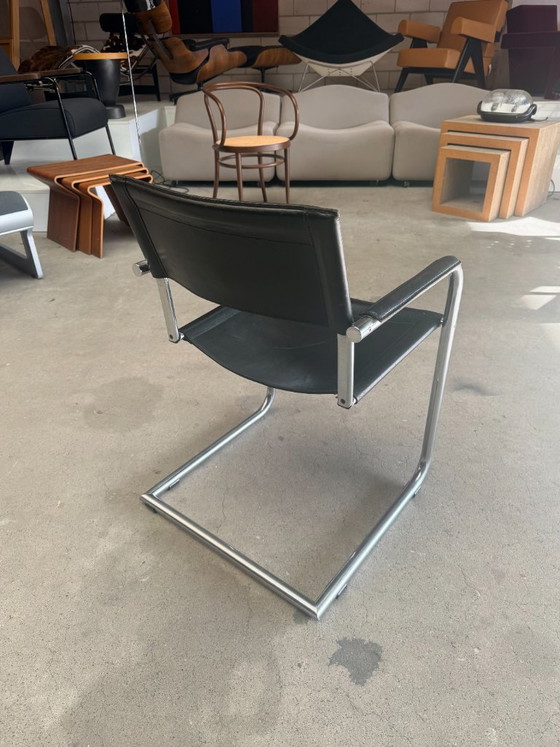 Matteo Grassi MG5 Cantilever chair (stock: 2) – Armchairs, Leather, Metal (photo 6 of 18)