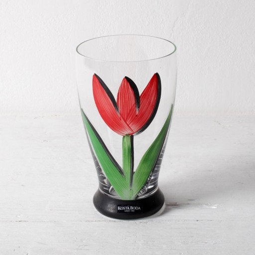 Bicchiere in Cristallo Tulipano / Tumbler Acqua Fiore Tulipano Rosso Kosta Boda di Ulrica Hydman Vallien / Svezia / 1991