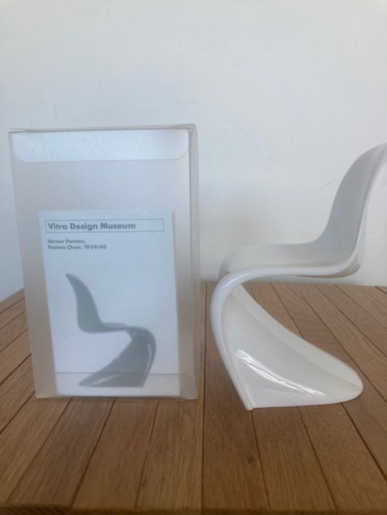 Image 1 of miniature Panton Chair (1/:16 - white)