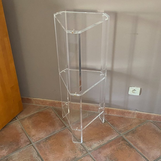 Image 1 of Console David Lange 1980. 90x36x30 cm. Plexiglas.