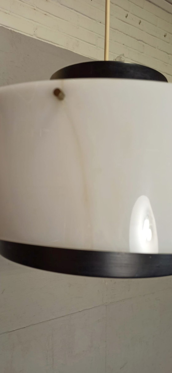 Image 1 of Lampada a sospensione moderna di metà secolo in bianco e nero