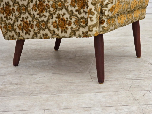 Fauteuil danois à dossier haut des années 1970, tissu d'ameublement marron/beige, bois de teck. – Textile (photo 2 of 13)