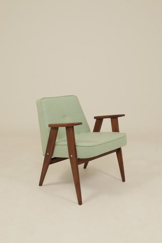 Image 1 of Fauteuil moderne du milieu du siècle en chêne et laine naturelle, design de J. Chierowski