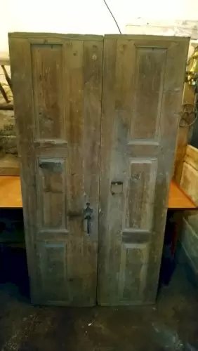 Ante doppie per armadio in pino – Colonne, Wood, Iron (photo 20 of 40)