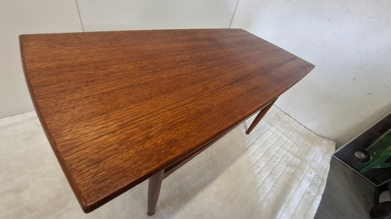 Image 1 of Table basse en teck design danois