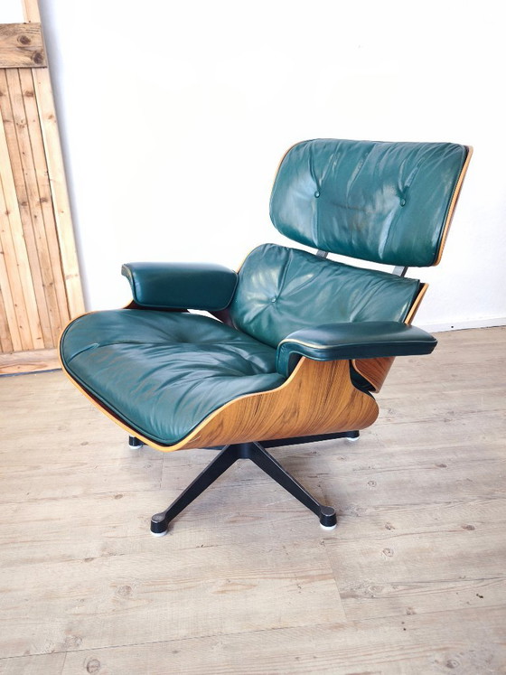 Poltrone Eames Lounge originali Herman Miller con pouf. In pelle verde avocado – Legno (photo 5 of 12)