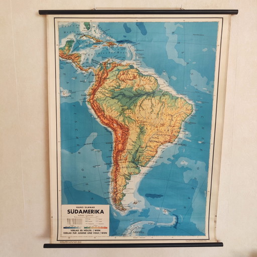XXL Vintage School Map / Topography of South America / 1950 – wanddecoratie, Textile
