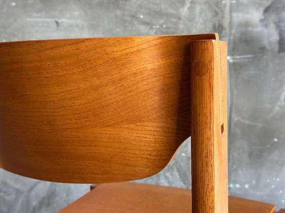 Image 1 of Set of 4 Vintage Scandinavian Oak Chairs | Brutalist | 1960s-1970s | Stackable