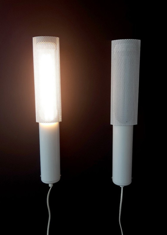 Image 1 of 1 de 2 apliques WOJA perforados de metal blanco de los años 80; ¡hay 2 disponibles!