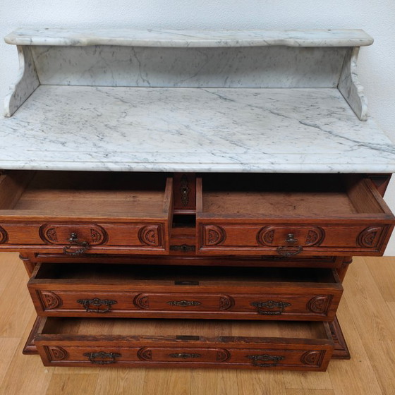 Image 1 of Commode ancienne de salle de bain avec plateau en marbre