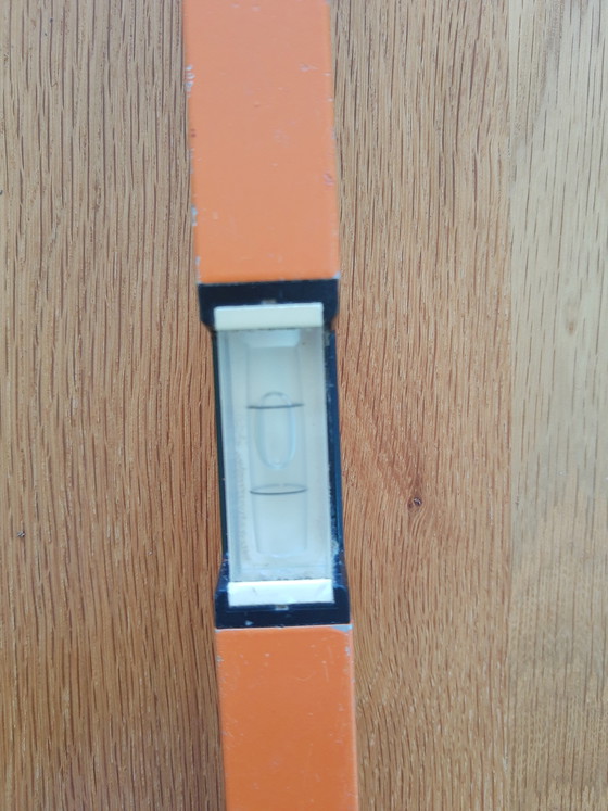 Image 1 of Ovaler Esstisch aus massiver Eiche