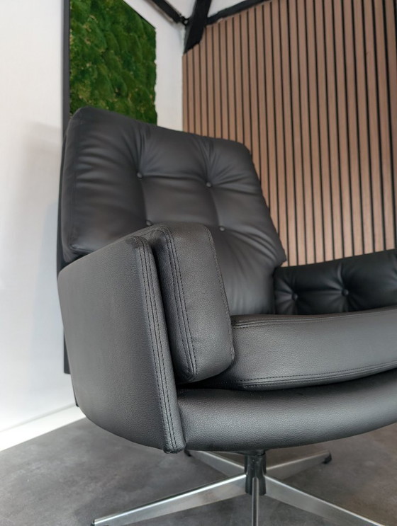 Image 1 of Poltrona lounge skipper Svend vintage 