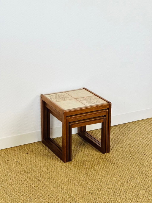 Set of 3 vintage nesting coffee tables in teak and ceramic, 1960