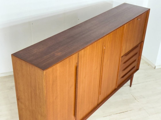 Aparador alto de teca de mediados de siglo, de la década de 1960 – Mueble para salón – Aparador (photo 12 of 20)