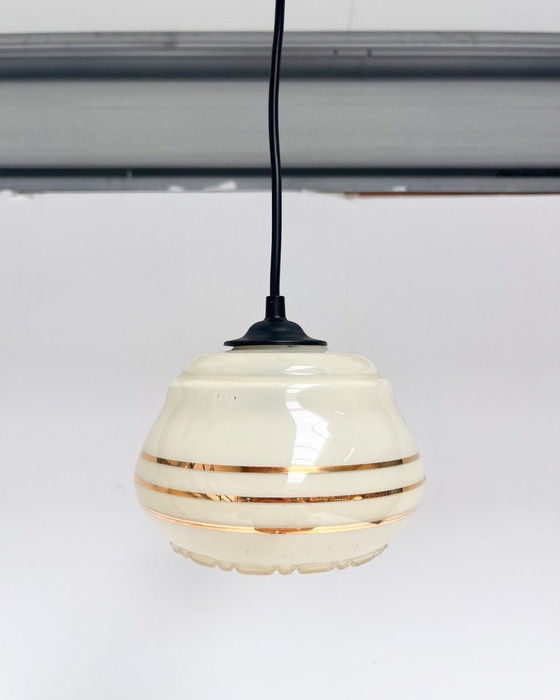 Set di 2 lampade da soffitto rotonde vintage beige, anni '60 – Lampade a sospensione, Glass (photo 5 of 8)
