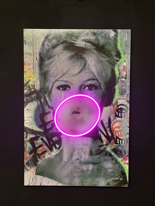 LedMansion Brigitte Bardot Bubblegum V.2. PopArt Kunst led-lamp