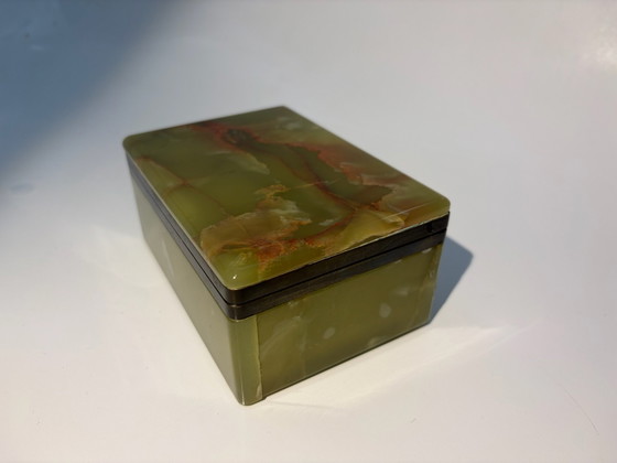 Portagioie vintage in onice verde autentico e ottone dorato. – Oggetti decorativi, Pietra (photo 8 of 15)