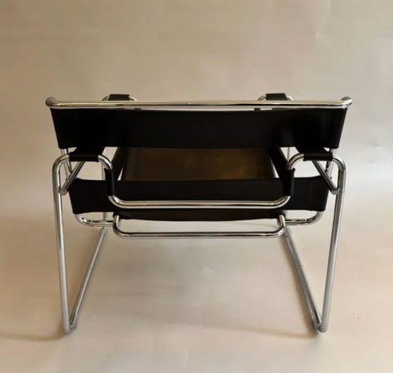 Image 1 of Sillón Wassily de Marcel Breuer para Gavina