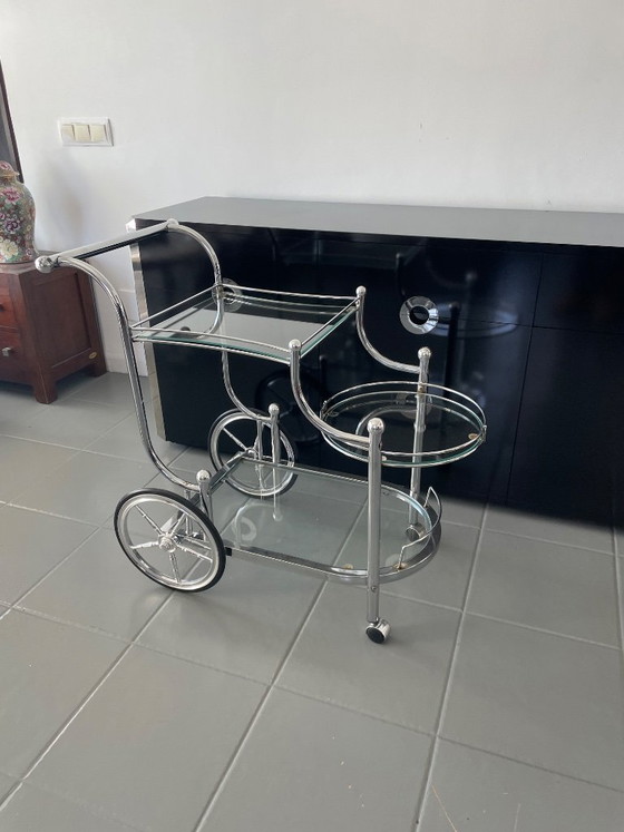 Image 1 of Chariot de service chromé à 3 niveaux, style milieu du siècle.