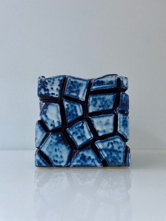 Image 1 of Square handmade flower pot with crackle design