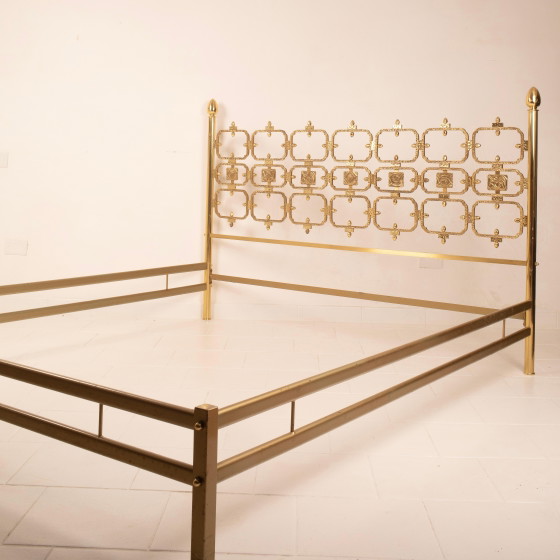 Lit en Laiton Moderne Italien Luciano Frigerio, Italie 1960 – Matelas et sommiers (photo 12 of 26)