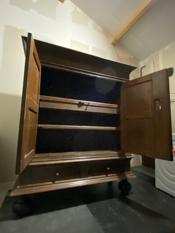 Image 1 of Antico armadio portabiancheria vintage, inizio XIX secolo