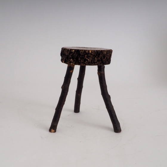 Rustikaler handgefertigter Holz-Hocker – Wood (photo 10 of 13)