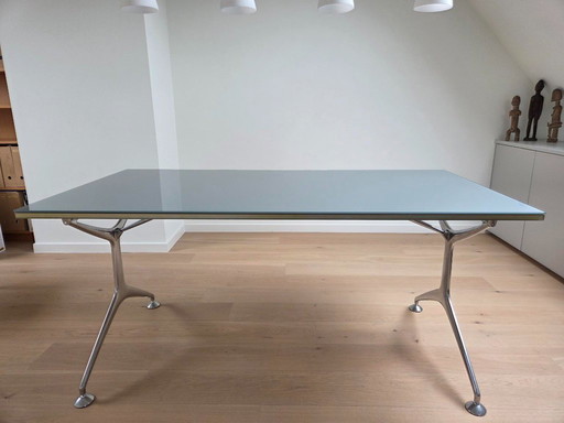 Table Alias ​​Frame avec 4 chaises