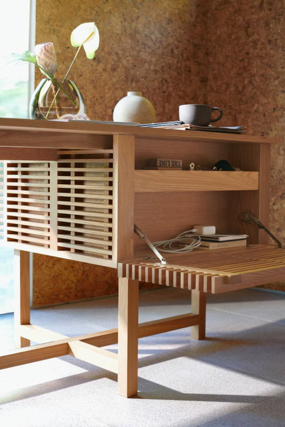 DWR Line Storage Desk (Oak) – Nathan Yong, Wood (photo 4 of 7)