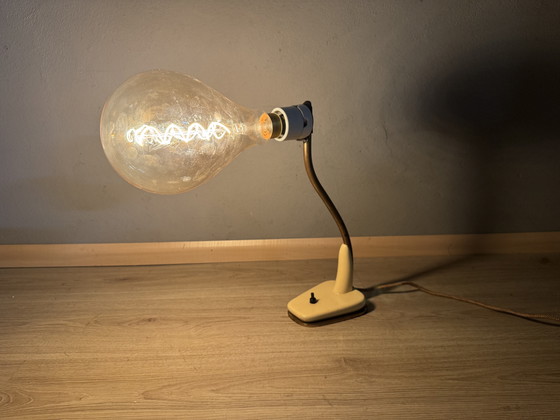 Image 1 of Vintage tafellamp met messing arm